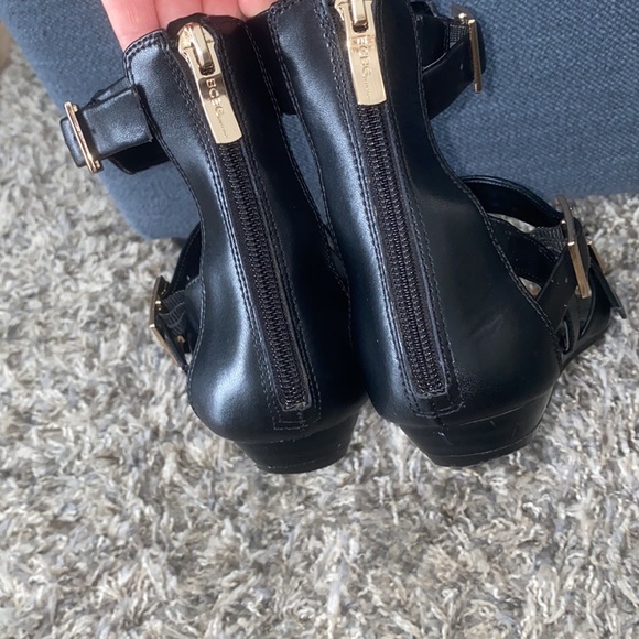 BCBGeneration Archy Flat Sandals - Picture 7 of 10